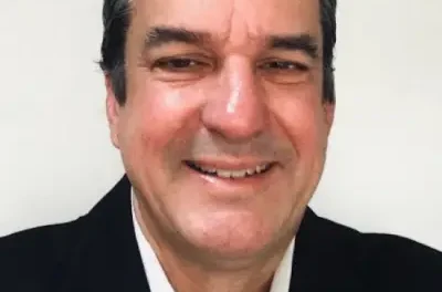 Jeb Horton, Vicepresidente Senior de Servicios Globales en Hitachi Vantara