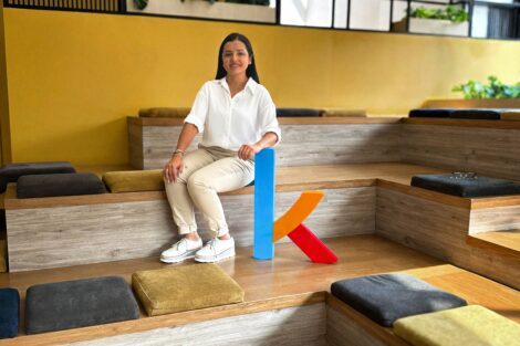 El mercado laboral tecnológico en Colombia muestra crecimiento en áreas como desarrollo de software y analítica, aunque persisten desafíos en la generación de valor estratégico