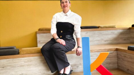 El liderazgo femenino en tecnología gana relevancia en Latinoamérica, donde mujeres ejecutivas participan cada vez más en decisiones estratégicas, transformación digital y gestión de proyectos regionales en el sector TIC