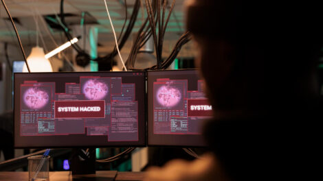 Más de la mitad de las empresas reconoce que la adopción de inteligencia artificial avanza más rápido que su capacidad para gestionar riesgos de seguridad y cumplimiento